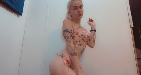 kitkat696 OnlyFans Leaked (212 Photos and 42 Videos) 

 picture 2