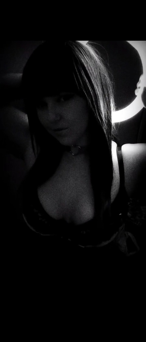 Onlyfans leaks kitty_bratbabe 

 picture 2