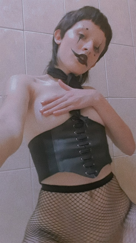 kittycrumbsdoll OnlyFans Leaks 

 picture 2