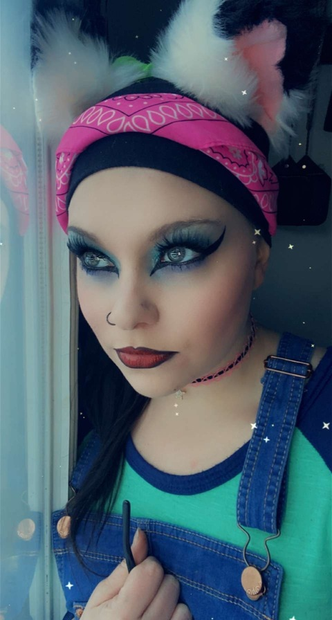 kittygang420xx OnlyFans Leak (0 Photos and 0 Videos) 

 picture 2