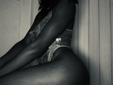 Onlyfans free kittyhilton 

 picture 2