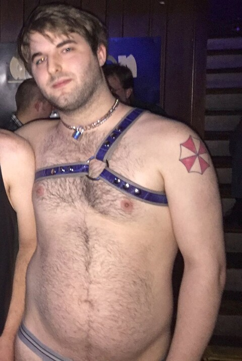 View kiwibait (Pup Eoin) OnlyFans 1 Photos and 2 Videos for free 

 picture 2