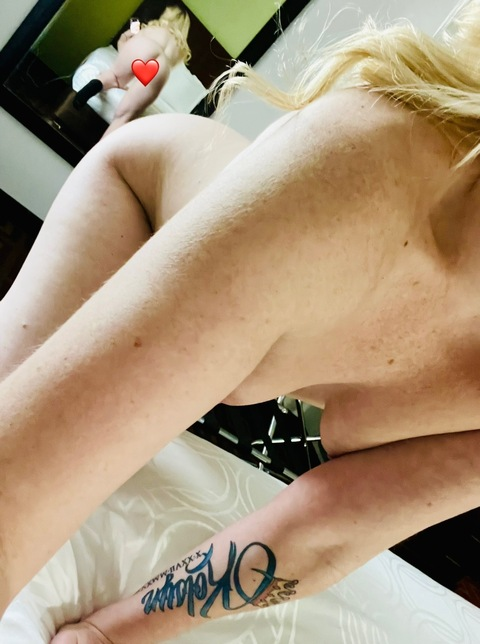 kkissesxo (Kassie Kisses) free OnlyFans Leaked Content 

 picture 2