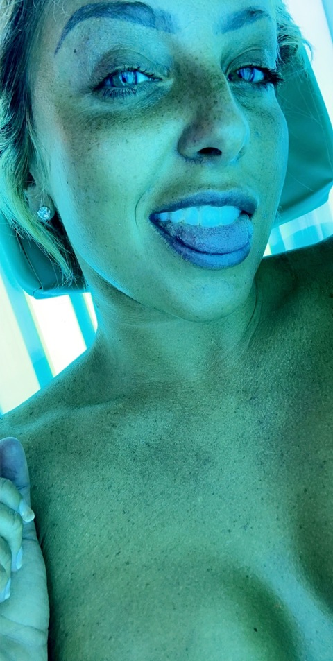 @kleebayb leaked Onlyfans videos and photos for free 

 picture 2
