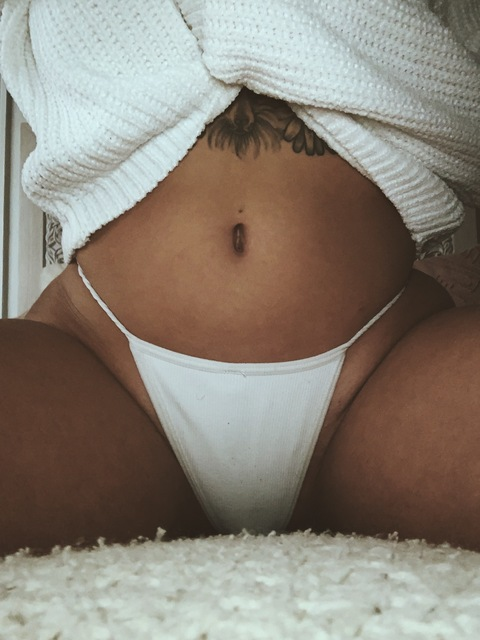 kmxkmxk OnlyFans Leaks 

 picture 2