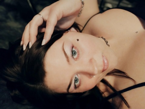 Onlyfans leaked kodi_wolfgirl 

 picture 2