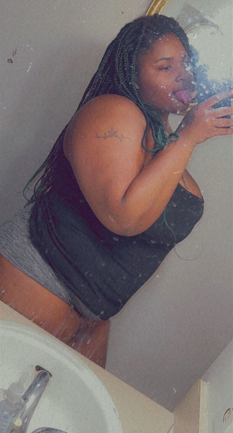kookiee2xx OnlyFans Leaked Photos and Videos 

 picture 2