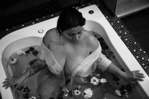 View koralvg OnlyFans content for free 

 picture 2