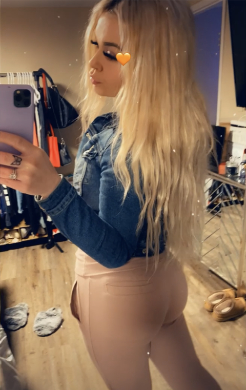 krissy2pretty OnlyFans Leaks (0 Photos and 0 Videos) 

 picture 2