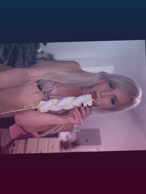 Download kristellesky4you OnlyFans videos and photos for free 

 picture 2