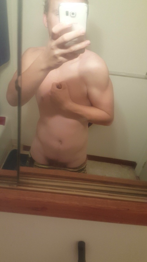 View krogers32 OnlyFans content for free 

 picture 2
