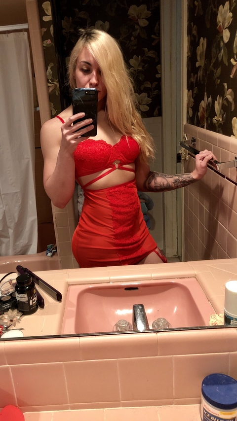 Free access to ksmoke420 (Katieee) Leak OnlyFans 

 picture 2