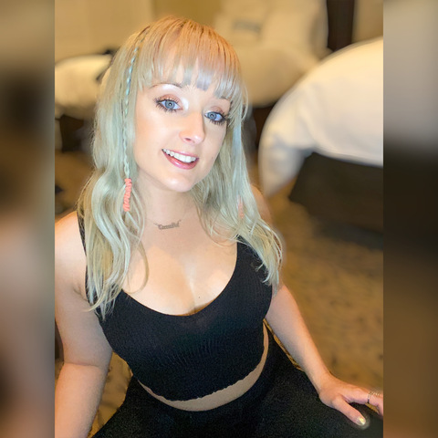 kuhteeuh OnlyFans Leaked 

 picture 2