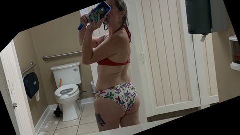 View kxtee.1 (Kate) OnlyFans 134 Photos and 24 Videos gallery 

 picture 2