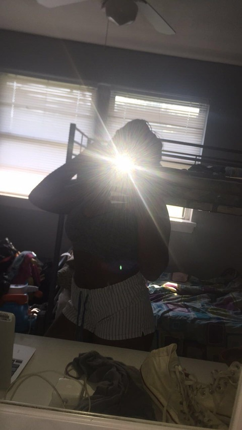 kyahsymone OnlyFans Leaks (11 Photos and 19 Videos) 

 picture 2