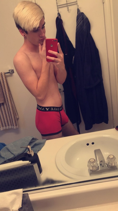 kyleistoby OnlyFans Leaks (12 Photos and 1 Videos) 

 picture 2