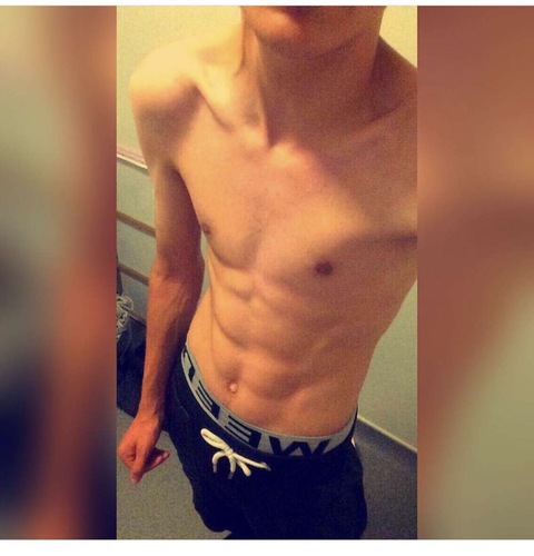 Onlyfans leak kylemcr0xxx 

 picture 2