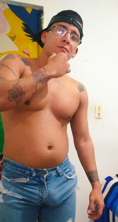 kzadordoso (Bixsexual activo dominante 😈) free OnlyFans Leaked Videos and Pictures 

 picture 2