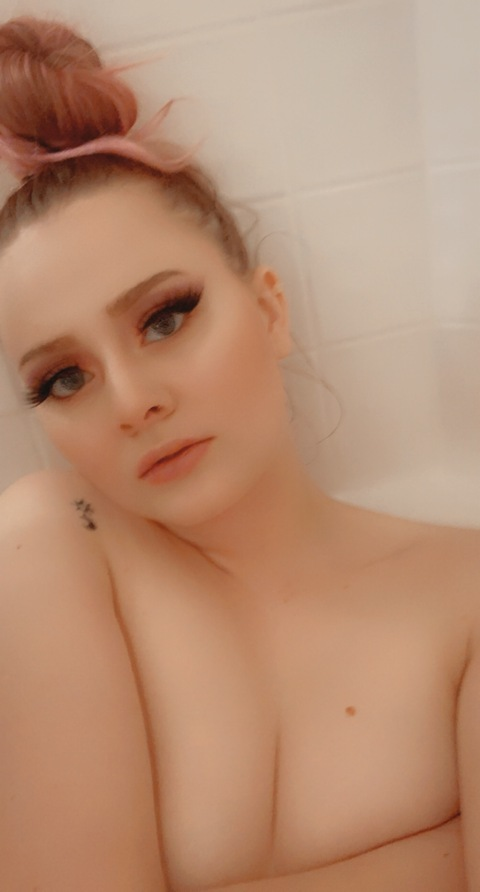 Download la.of OnlyFans content for free 

 picture 2
