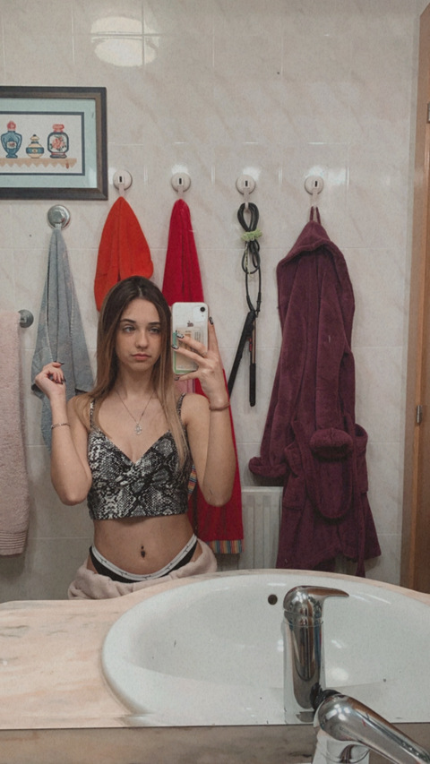 la.towers OnlyFans Leak (25 Photos and 4 Videos) 

 picture 2