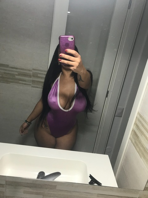 laaparis (LaParis7) OnlyFans Leaked Content 

 picture 2