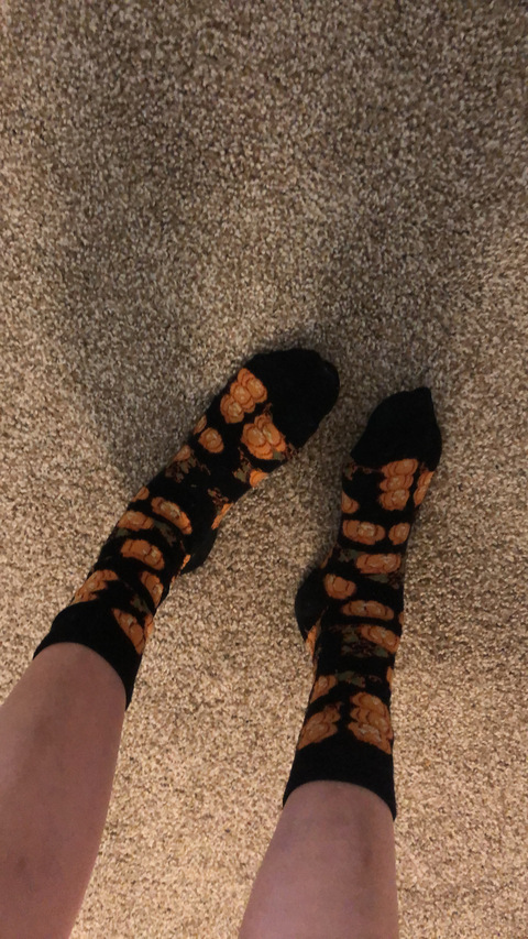 View laceybabbie (Blazed Lacey) OnlyFans 79 Photos and 0 Videos leaked 

 picture 2