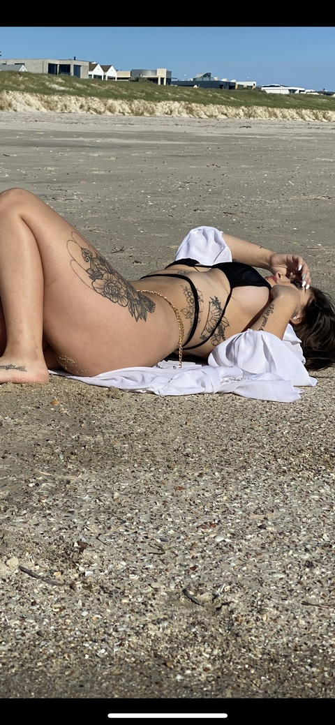 @lacyrevue leaks Onlyfans content free 

 picture 2