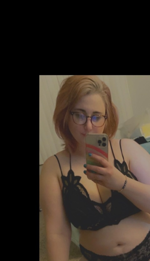 lady_glittersparkles OnlyFans Leaked (23 Photos and 2 Videos) 

 picture 2