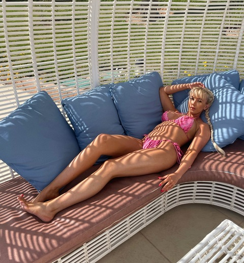 lady_louisax OnlyFans Leaked Photos and Videos 

 picture 2