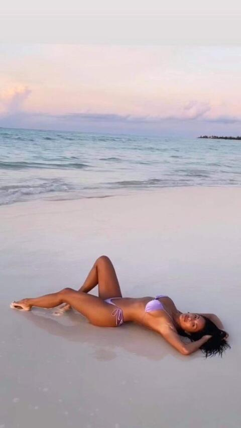 View ladybabe1988 (Ladybabe) OnlyFans 5 Photos and 0 Videos leaked 

 picture 2