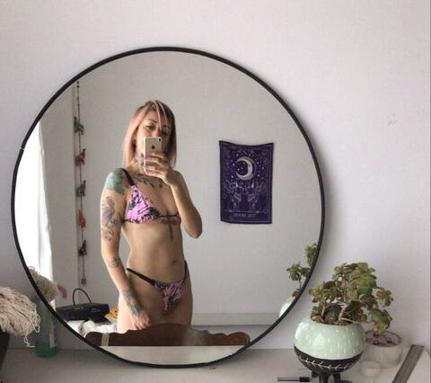 ladybowie OnlyFans Leaked 

 picture 2