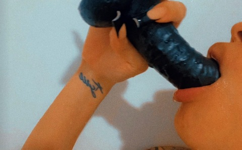 ladytroog.12 OnlyFans Leaked 

 picture 2