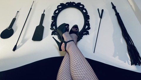 Download lahatielx OnlyFans content for free 

 picture 2