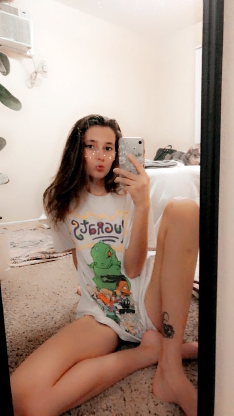 View lala0002 (Faith Harding) OnlyFans 7 Photos and 1 Videos leaked 

 picture 2