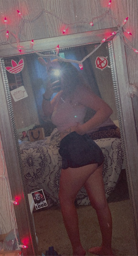 View lala21058 OnlyFans videos and photos for free 

 picture 2
