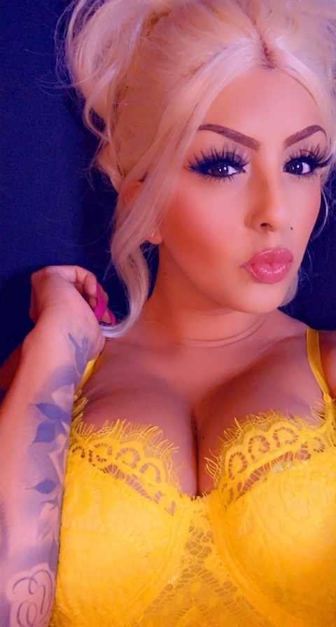 lalachavez1984 OnlyFans Leaked (49 Photos and 22 Videos) 

 picture 2