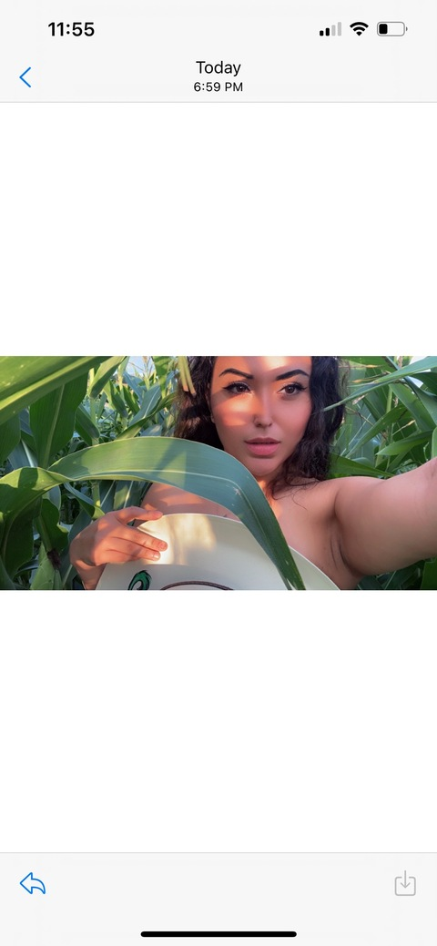 lamelodiaa (La Muñeca) OnlyFans Leaked Pictures & Videos 

 picture 2