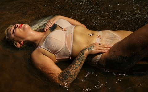 lana_s3xton69 (Lana Sexton) free OnlyFans content 

 picture 2