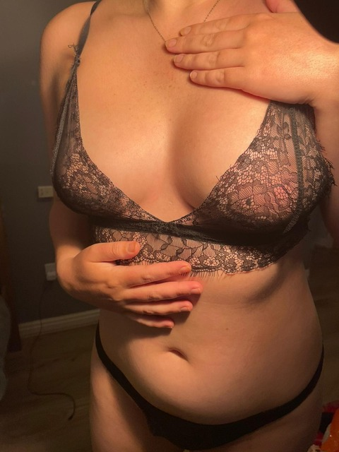 lanaalunass OnlyFans Leaks (3 Photos and 0 Videos) 

 picture 2