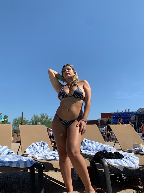 lanaswallows (Lana Swallows xx) OnlyFans Leaked Pictures and Videos 

 picture 2