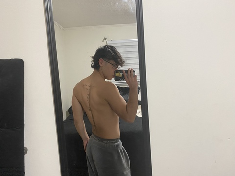 landycister OnlyFans Leaked Photos and Videos 

 picture 2