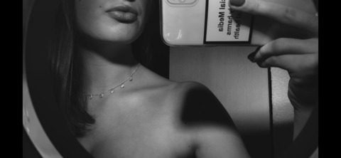 lara_mde (Lara) OnlyFans Leaked Pictures & Videos 

 picture 2