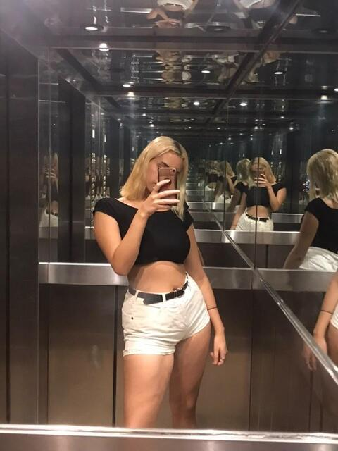 larabx OnlyFans Leak (0 Photos and 0 Videos) 

 picture 2