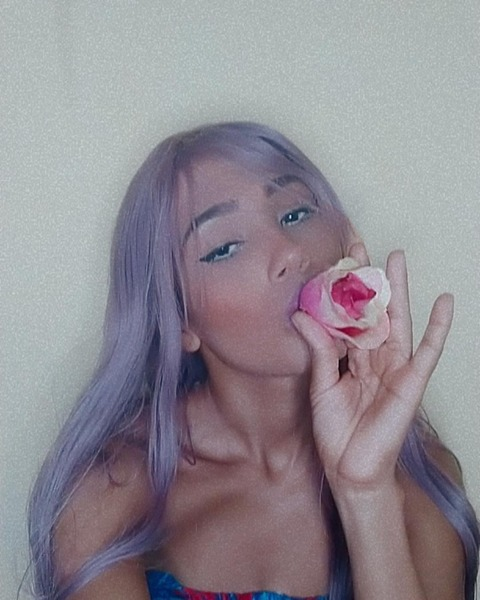 @larahurgles leak Onlyfans videos and photos free 

 picture 2