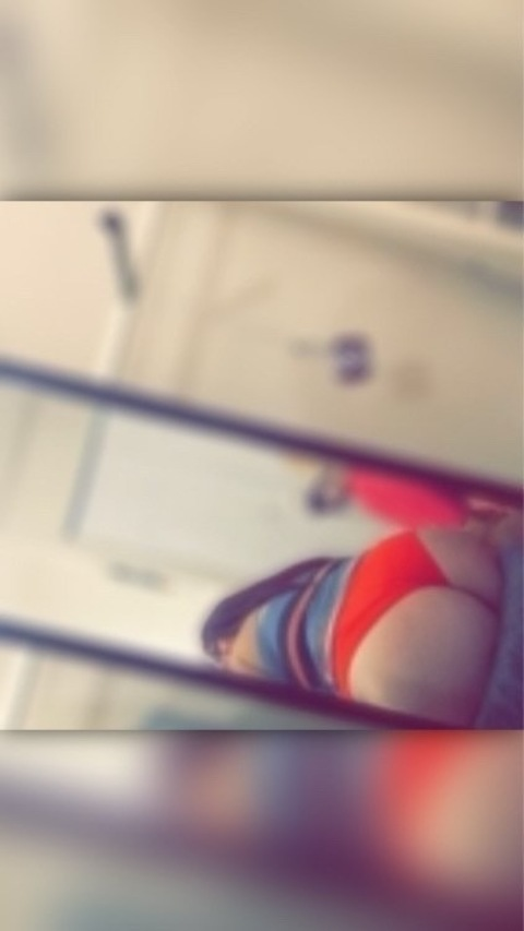 @larealmarii leaks Onlyfans photos free 

 picture 2