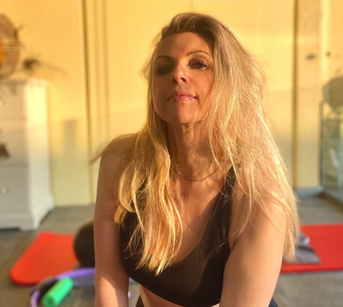 Get Free access to @lari1414 (Lari) Leaks OnlyFans 

 picture 2