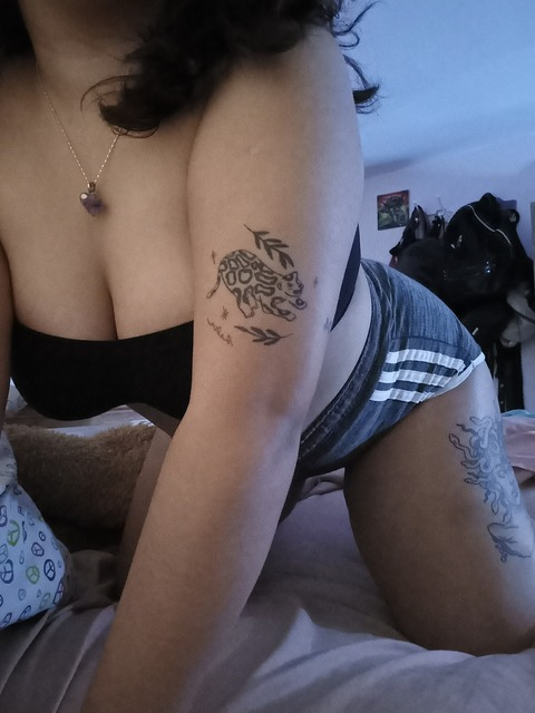Onlyfans free laritafoxxx 

 picture 2
