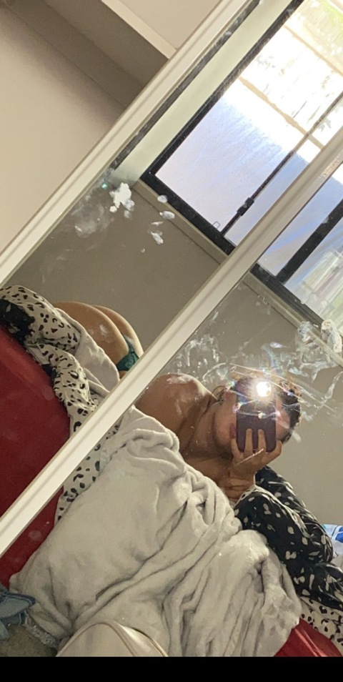 View Larn xx (larna_69) OnlyFans 21 Photos and 9 Videos gallery 

 picture 2