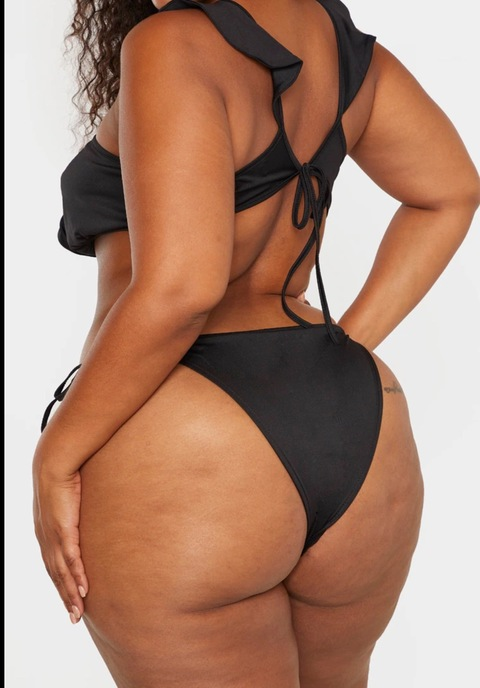 lasexy2207 OnlyFans Leaked (0 Photos and 0 Videos) 

 picture 2