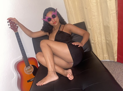 latinaflaka_17 OnlyFans Leaks 

 picture 2